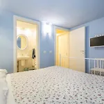 La Contrada Bed & Breakfast 3*